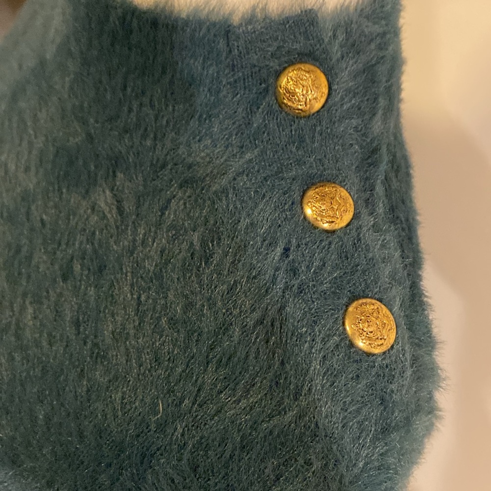 Cozy Teal Sweater for Women - Picture 3 of 10